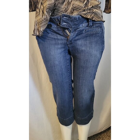 Lucky Brand Womens Jeans 2 / 26 Low Rise Capris Pockets & Button Embellishments - Picture 1 of 7